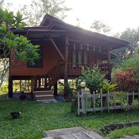 Najjamee Bungalows Ko Yao Noi Exterior photo